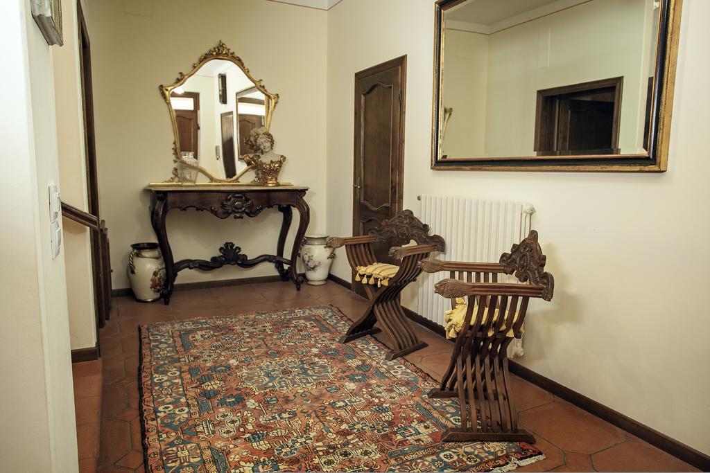 Villa San Biagio Cortona Room photo